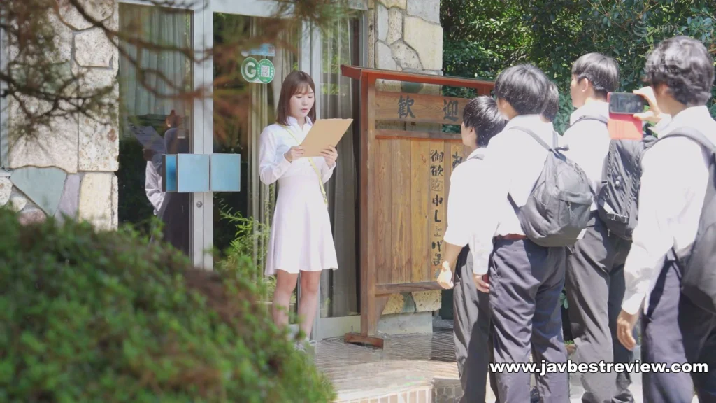 SONE-052 A School Trip Where All The Boys Play With A Beautiful And Kind Female Homeroom Teacher Behind The Scenes At A Tourist Spot Miru