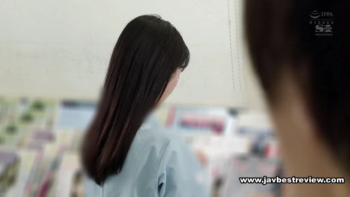 SONE-080 The Beautiful College Girl I Work At Part-time Is Serious About Her Job, But She Loves Sex To Death. Kokoro Asano