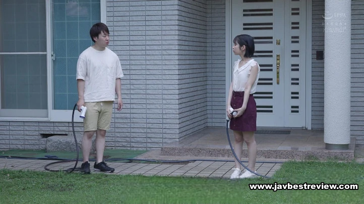 CAWD-629 When I Went Back Home And Talked To My Sister About Wanting To Lose My Virginity, My Loli Sister, Who Looks Like A Child But Has Breasts And A Surprising Amount Of Sexual Experience, Became A Practice Board For My First Experience, And I Cum Inside Her Like An Idiot. It's An Unforgettable Summer. Memories Of Natsu Hinata