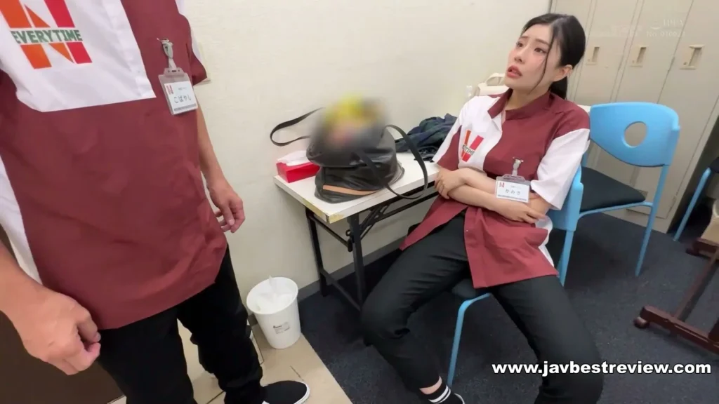 SDDE-711 Possessed Bakatter Rei Kamiki A Miraculous Christmas Present? ! It's A Big Runaway Using The Body Of A Big-breasted Part-time Job Lol. Posted Again At The Convenience Store On Christmas With Erotic Idiot Big Flame Special Holy Night Breasts Pussy! 29 Consecutive Better Festivals! !