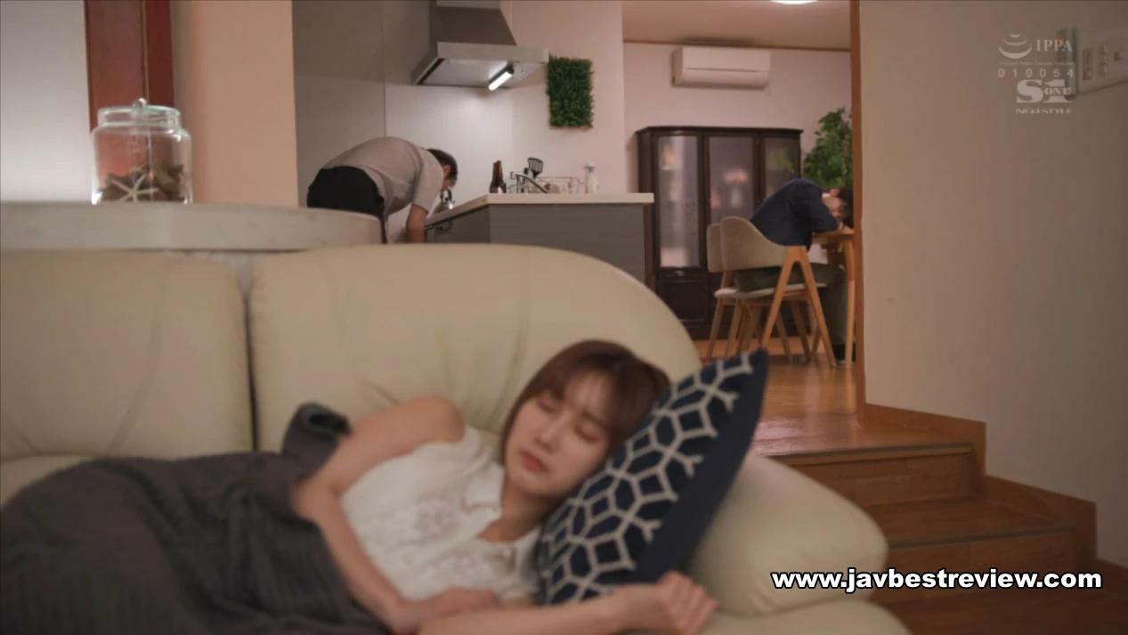 SSIS-543 I Don't Care If My Husband Finds Out ... At A Distance That Will Be Noticed As Soon As I Speak ... I Am Seriously In Love With My Father-in-law Who Comforts Me With An Unmatched Meat Stick. Minami Kojima
