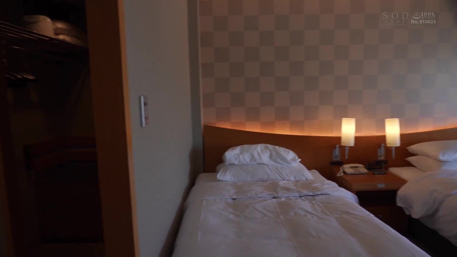 D:\jav best review\0~899\882文\新建文件夹 (2)\STARS-804 Superb Lingerie Oily Intertwined With Instinct 4 Fucks\Image28.jpg