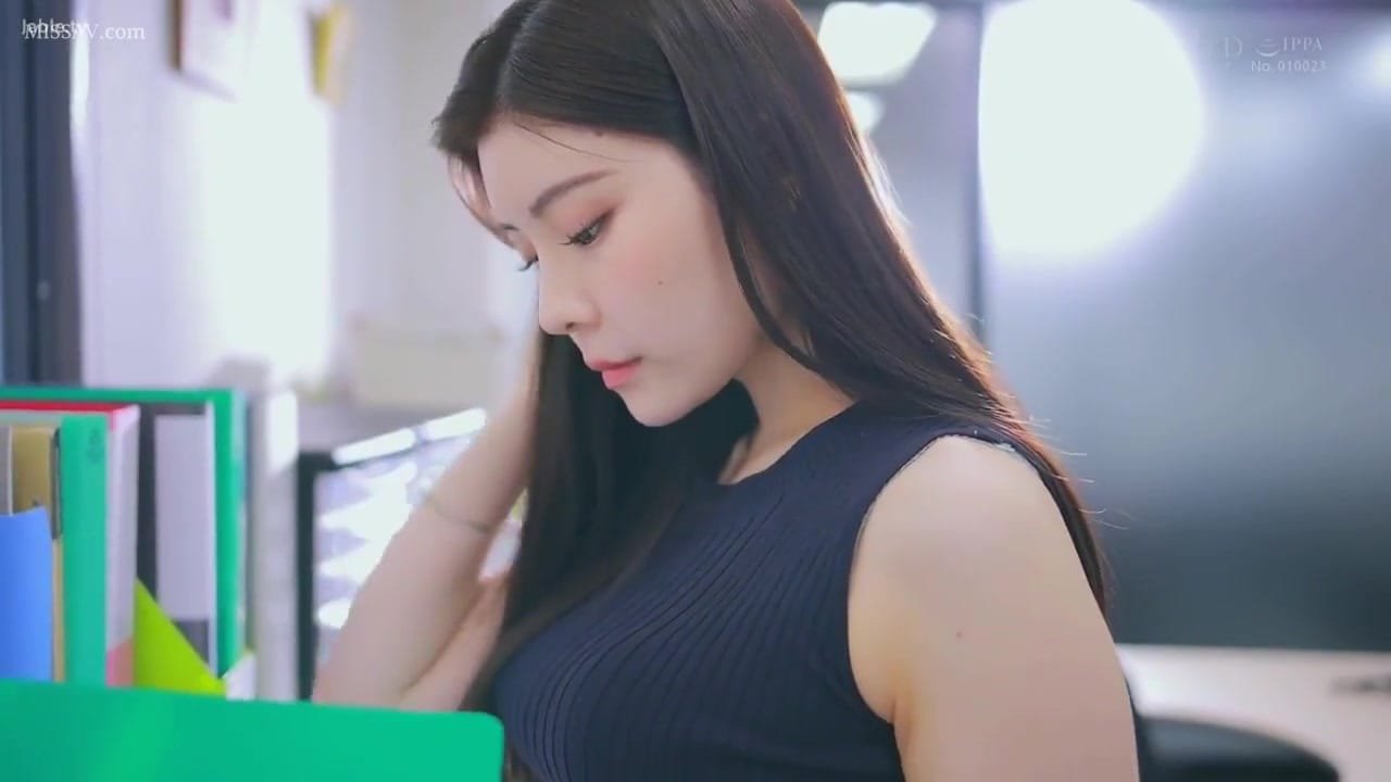 D:\jav best review\1050~1099\1083 zhi文 done\新建文件夹\STARS-894 女朋友的变态脸只有我自己知道在公司里以美丽著称的K桑还有秘密的办公室恋情人们认为她是\Image44.jpg